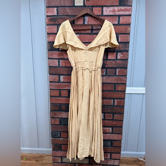 Christy Down Dress - Picture 3 of 13